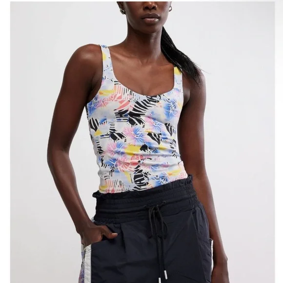 NWOT Free People FP MOVEMENT Never Better Printed Long Tank (size M) - Picture 2 of 16